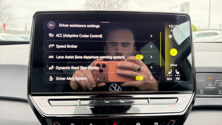 Volkswagen ID.3 150kW Life Pro Performance 58kWh 5dr Auto Electric Hatchback